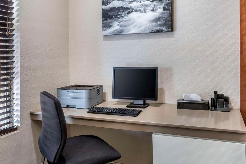 Country Inn & Suites by Radisson Mesa AZ - image 16