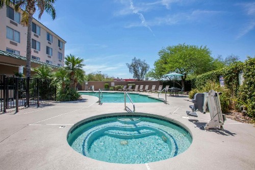 Country Inn & Suites by Radisson Mesa AZ - image 4