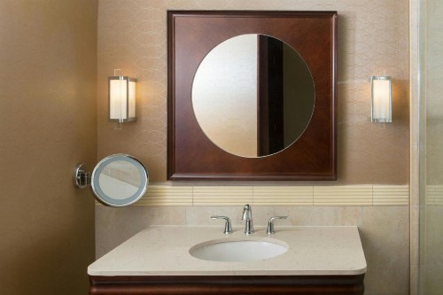 Sheraton Mesa Hotel at Wrigleyville West - image 9