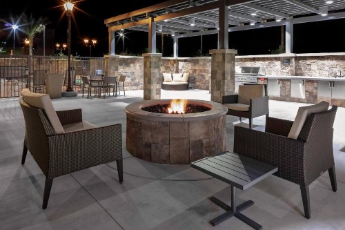 Residence Inn Phoenix Mesa East - image 4
