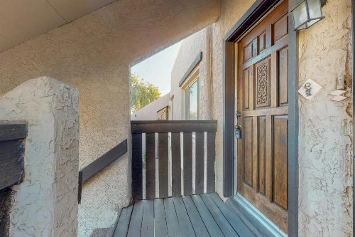 Hamptons Villa - image 9