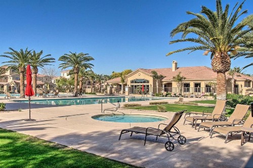 Elegant Palms Townhome with Patio and Resort Amenities! - image 3