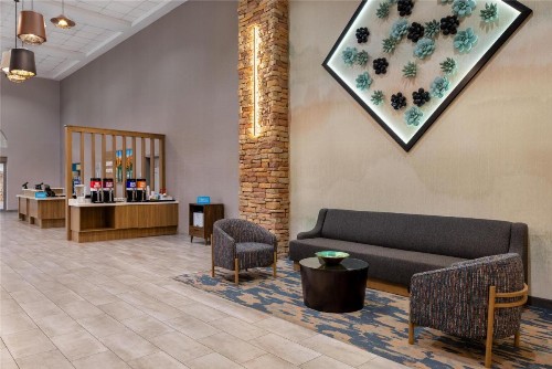 Holiday Inn Express & Suites Mesquite Nevada an IHG Hotel - image 28