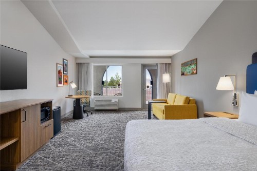 Holiday Inn Express & Suites Mesquite Nevada an IHG Hotel - image 47