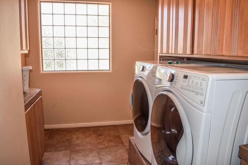 4 Bedroom home in Mesquite #468 - image 6