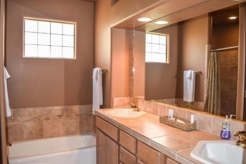 4 Bedroom home in Mesquite #468 - image 8