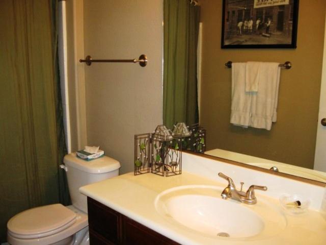 2 Bedroom condo in Mesquite #209 - image 6