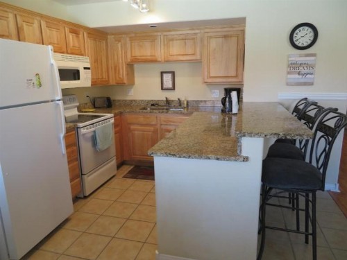 Robert Mccain Condo
