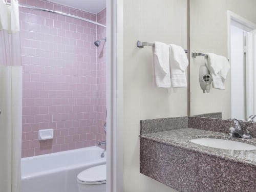 FairBridge Inn Express Metairie - image 14