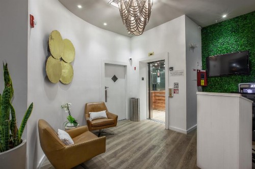 Bentley Hotel South Beach - image 21