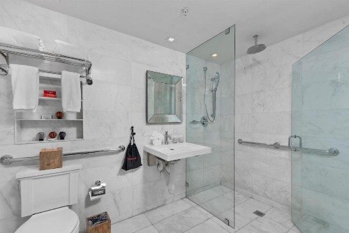 Bentley Hotel South Beach - image 26