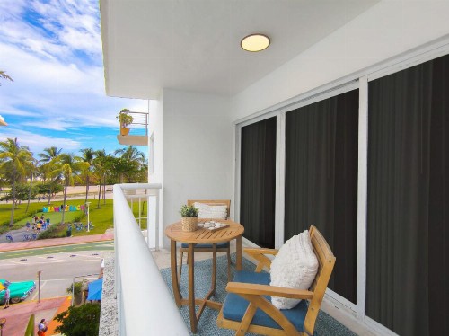 Bentley Hotel South Beach - image 8