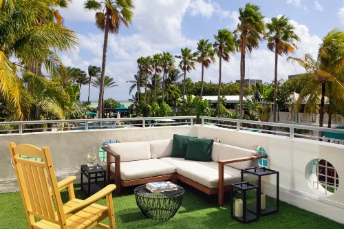 Kimpton Surfcomber Hotel an IHG Hotel - image 45