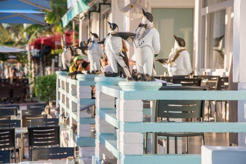 Penguin Hotel - image 12
