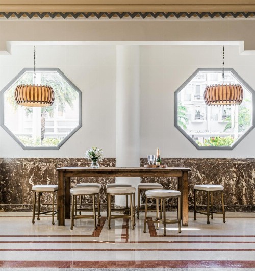 Essex House Hotel - image 28