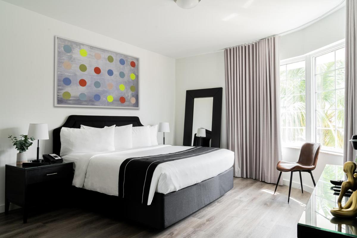 Essex House Hotel - image 3