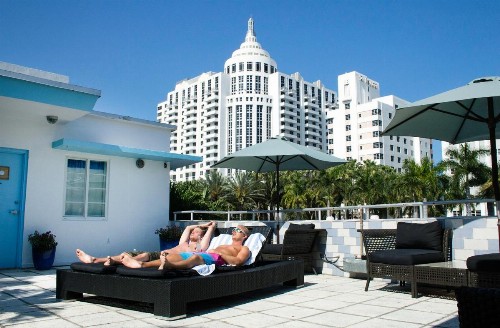 Aqua Hotel & Suites - image 20