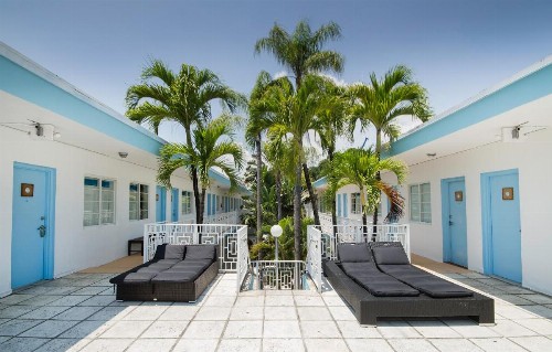 Aqua Hotel & Suites - image 22
