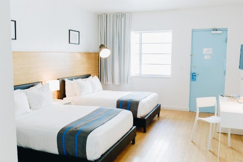 Aqua Hotel & Suites - image 32