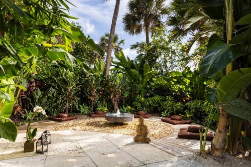 The Palms Hotel & Spa - image 16