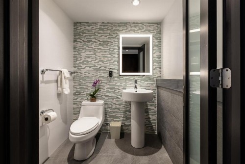 The Palms Hotel & Spa - image 47