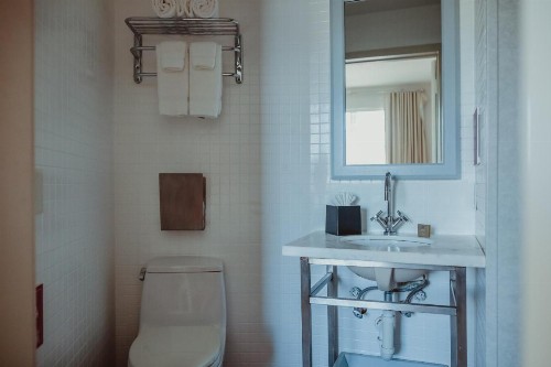 Stiles Hotel - image 34