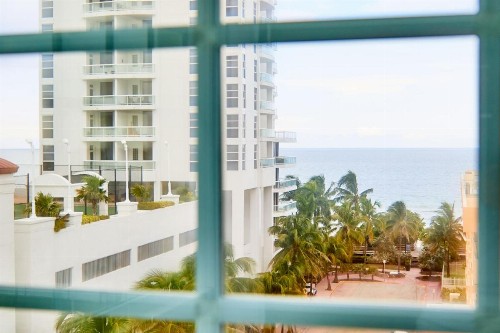 Ocean Spray Hotel - image 10