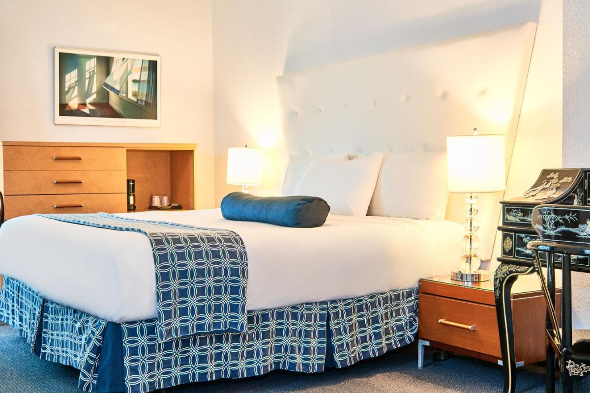 Ocean Spray Hotel - image 6