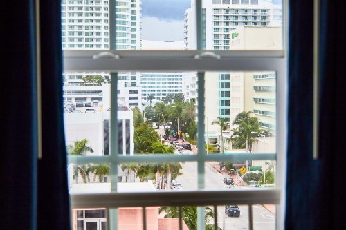 Ocean Spray Hotel - image 8