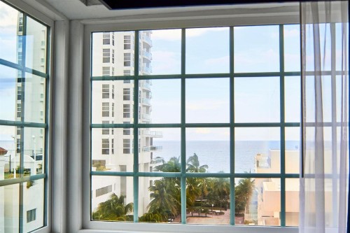 Ocean Spray Hotel - image 9