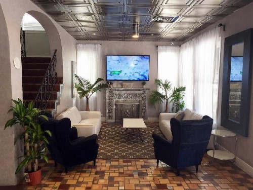 Princess Ann Hotel - image 6