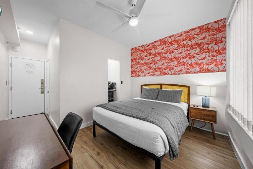 Greenview Hotel - image 24