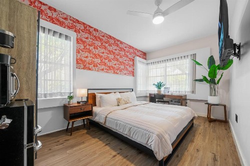 Greenview Hotel - image 28