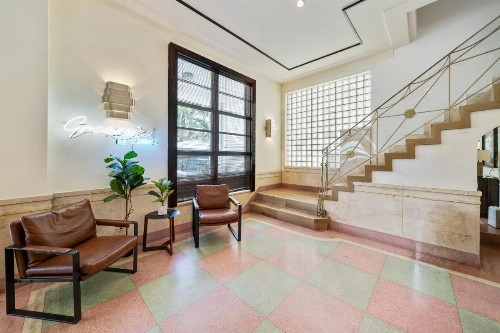 Greenview Hotel - image 3