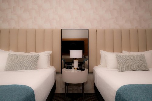 Avalon Hotel - image 46
