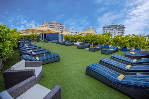 Catalina Hotel & Beach Club - image 42