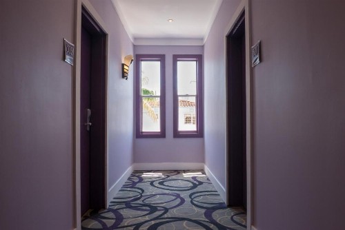 Shelley Hotel - image 3
