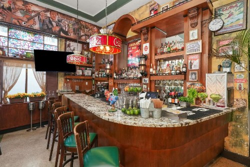 Hotel Chelsea - image 2