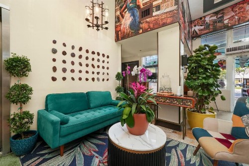 Hotel Chelsea - image 3
