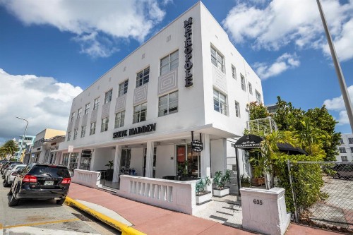 Metropole Suites South Beach - image 30