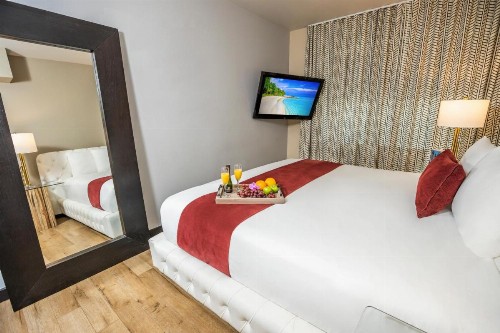 Metropole Suites South Beach - image 7