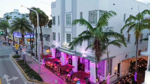 Whitelaw Hotel