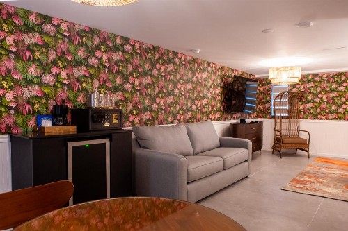 Whitelaw Hotel - image 12