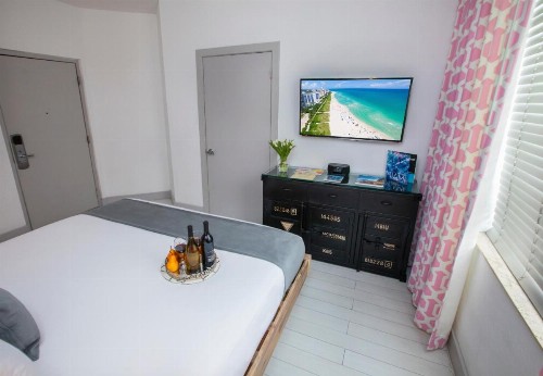 Whitelaw Hotel - image 27