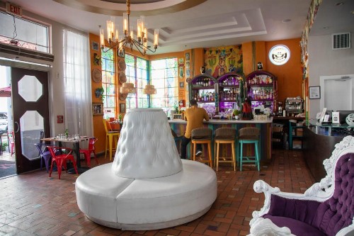 Whitelaw Hotel - image 50