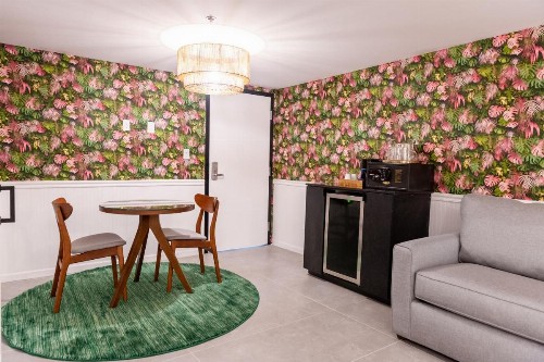 Whitelaw Hotel - image 8