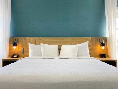 Marseilles Beachfront Hotel - image 36