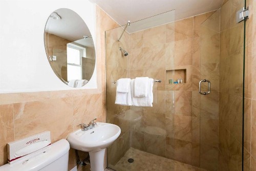 Majestic Hotel South Beach - image 10