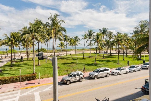 Majestic Hotel South Beach - image 20