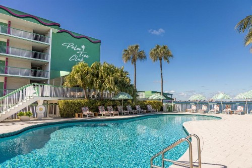 Best Western On The Bay Inn & Marina - image 3
